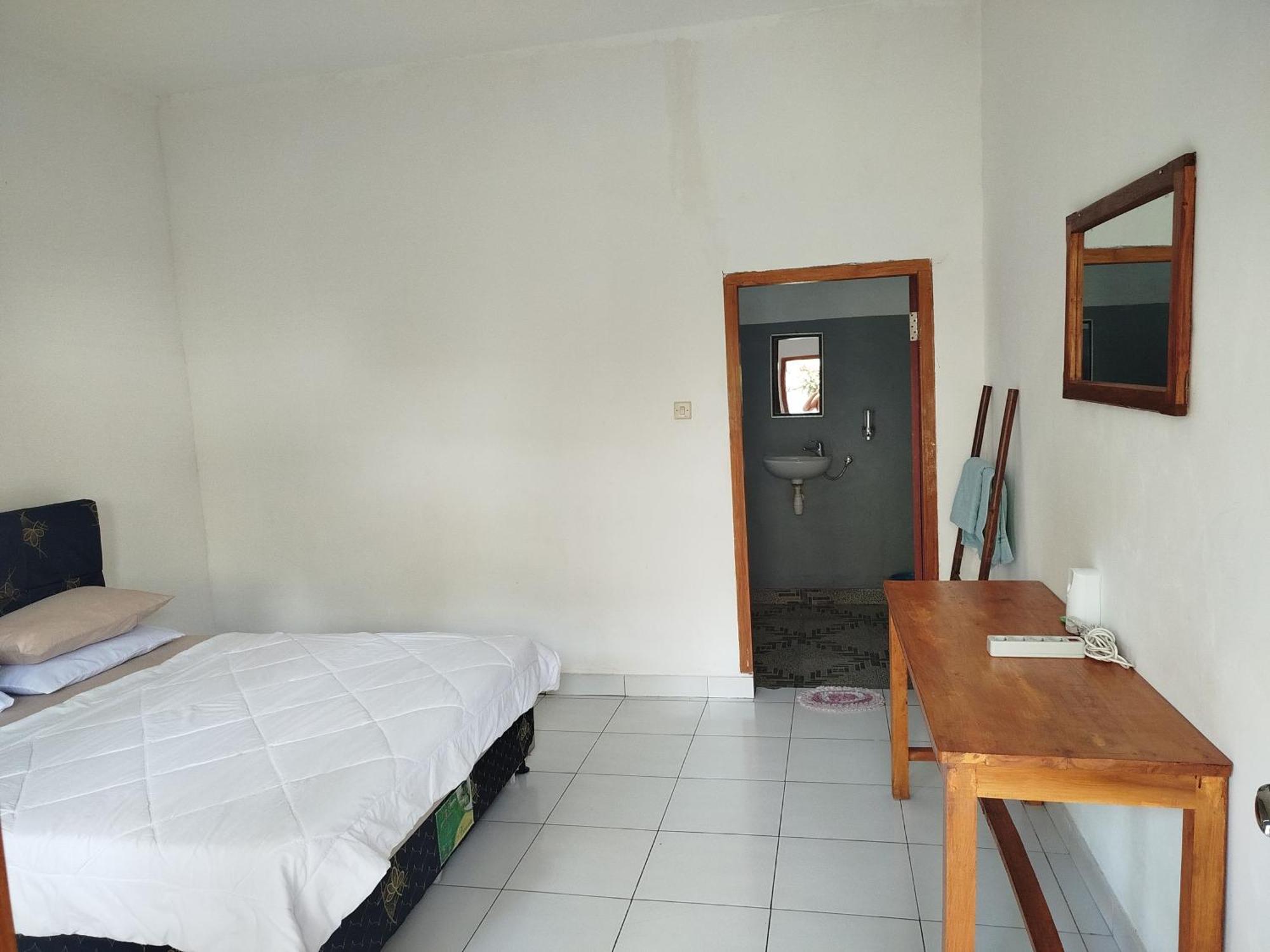 Tatasya Homestay Senaru Eksteriør billede